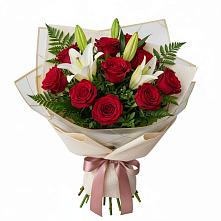 Букет цветов из:  Лилии и Розы в Васильково
