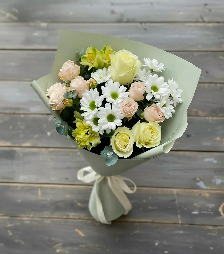 Букет цветов из: Альстромерии, Розы и Хризантемы в Васильково