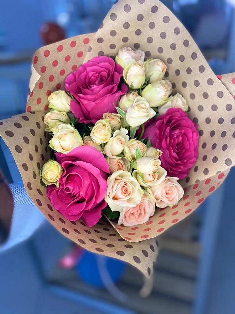 Букет цветов из: Розы в Васильково