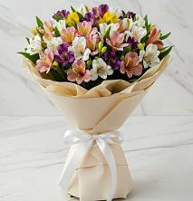 Букет цветов из:  Альстромерии в Васильково