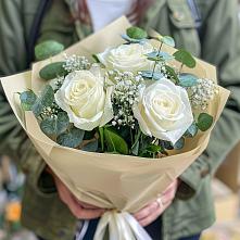 Букет цветов из:  Розы #REPLACE_PRED# Васильково