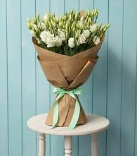 Букет цветов из:  Лизиантусы в Васильково