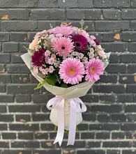 Букет цветов из:  Герберы и Хризантемы в Васильково