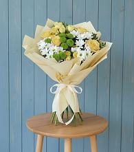 Букет цветов из:  Хризантемы и Розы в Васильково