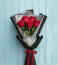 Букет цветов из:  Розы в Васильково