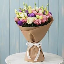Букет цветов из:  Лизиантусы в Васильково