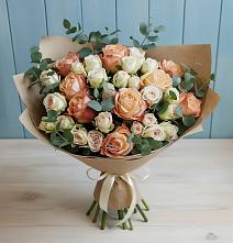 Букет цветов из:  Альстромерии и Розы в Васильково