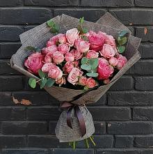 Букет цветов из:  Розы в Васильково